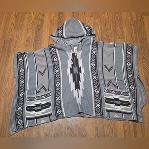 Billabong Men’s M/L Hooded Poncho Baja Hoodie Gray White Aztec Southwestern D62
